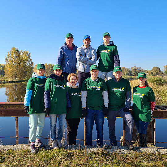 Employees of JSC "ALEVKURP" took part in the voluntary action "Clean Forest"